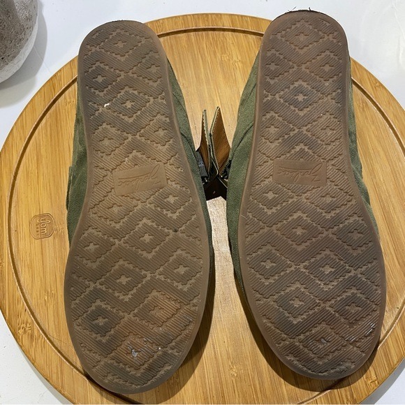 Zodiac Maui Green Faux Suede Clogs Women's 8 Boho Lined Slip On Mule Cozy Cabin - Picture 9 of 9